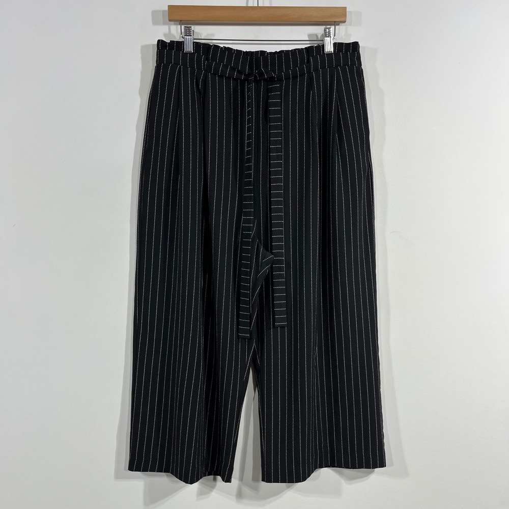 Adrianna Papell Euro Summer Old Money Pinstripe Wide Leg Crop Pants Women Medium